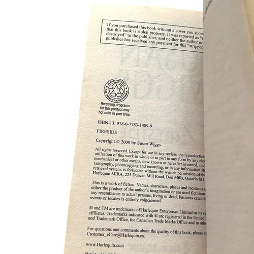 Susan Wiggs Fireside The Lakeshore Chronicles Paperback - Picture 2 of 3