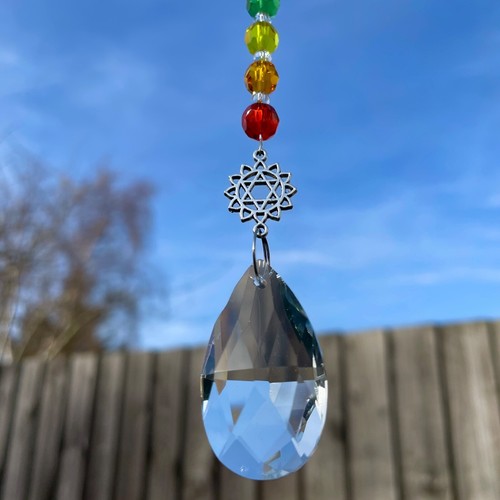 Nuevo Anahata Corazón Chakra Arco Iris Receptor Solar Móvil ~ Yoga ~ Ventana Hogar Jardín - Imagen 5 de 12