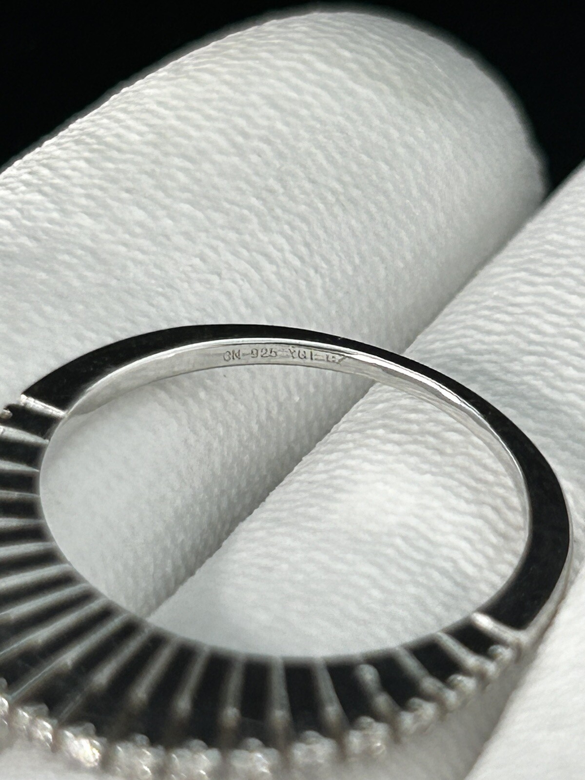 Vintage Ring Size 8 Silver 925 Stackable Crown Fl… - image 3