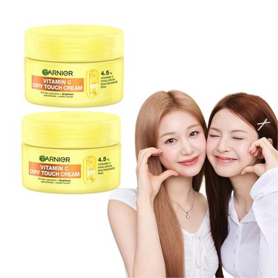 2x Garnier Vitamin C Dry Touch Mochi Cream Brightening Oil-Free Moisturizer 50ml