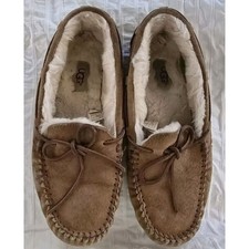 UGG Women's Moccasin Travel Shoes Slippers Tan Hard Sole Size 9