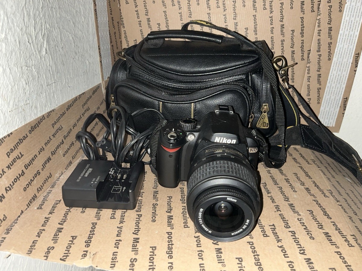 Nikon D60 10.2 MP Digital Camera w/ AF-S Nikkor 18-55mm DX VR Lens