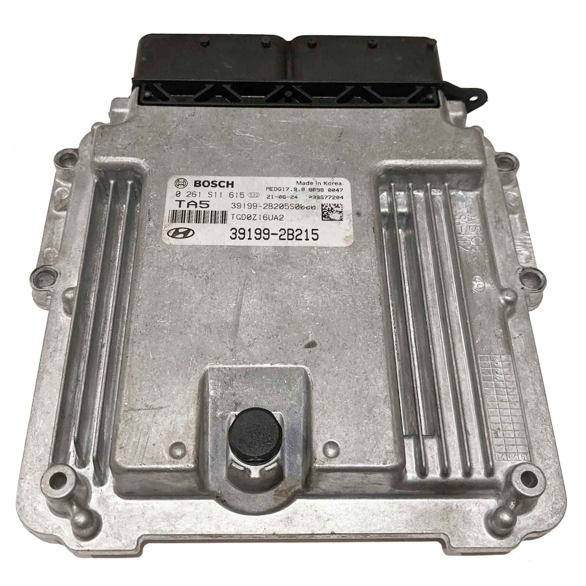 OEM Engine Control Module ECU Hyundai Kia 39199-2B215 / Bosch
