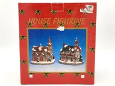 House Figurine Novelino Church resin christmas village 1995 Vtg Decor