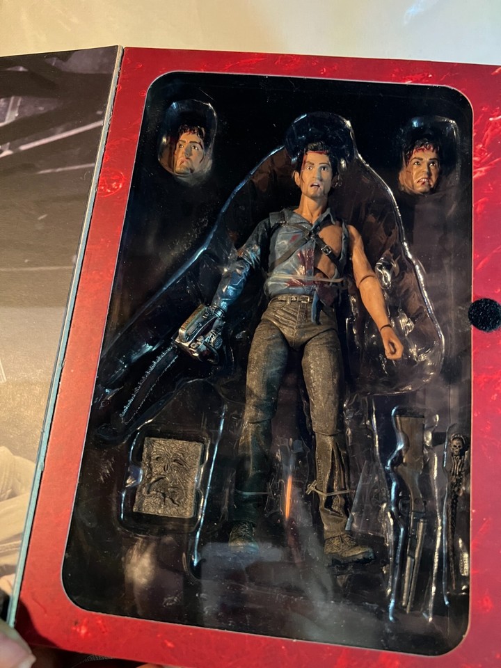 NECA Evil Dead 2 Limited Edition 7