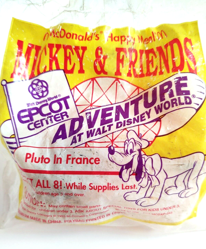 1993 Mickey & Friends Adventure Pluto in France Figure McDonalds Happy Meal Toy - Picture 1 of 9
