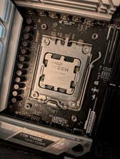 AMD Ryzen 5 7600x Processor (5.3 GHz, 6 Cores...
