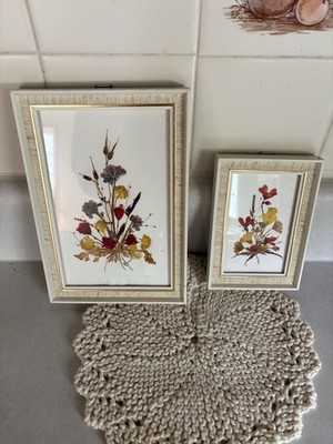 Set of Switzerland Reichlin pressed flower pictures. 5x7 and 4x6 VTG