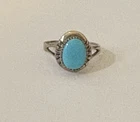 Vintage ring .925 sterling silver sz. 6 Turquoise Stone **pretty**