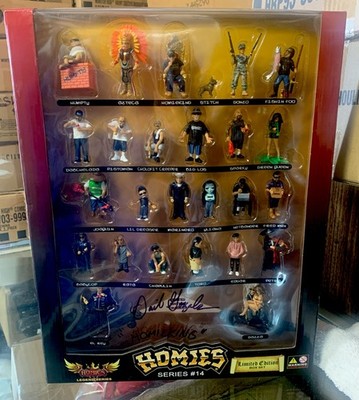 Homies Legend Series #14 Limited Ed. Set Signed By David Gonzalez