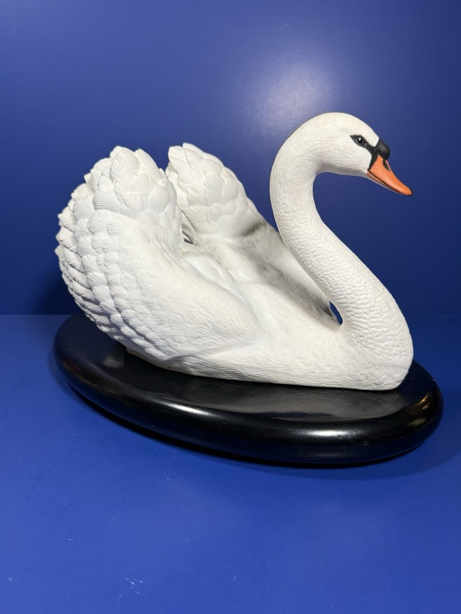 Franklin Mint Royal Swan White Bisque Porcelain Figurine - Ronald