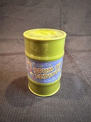 2004 toy Ren and stimpy drum of eediots barrel of monkeys Spike TV