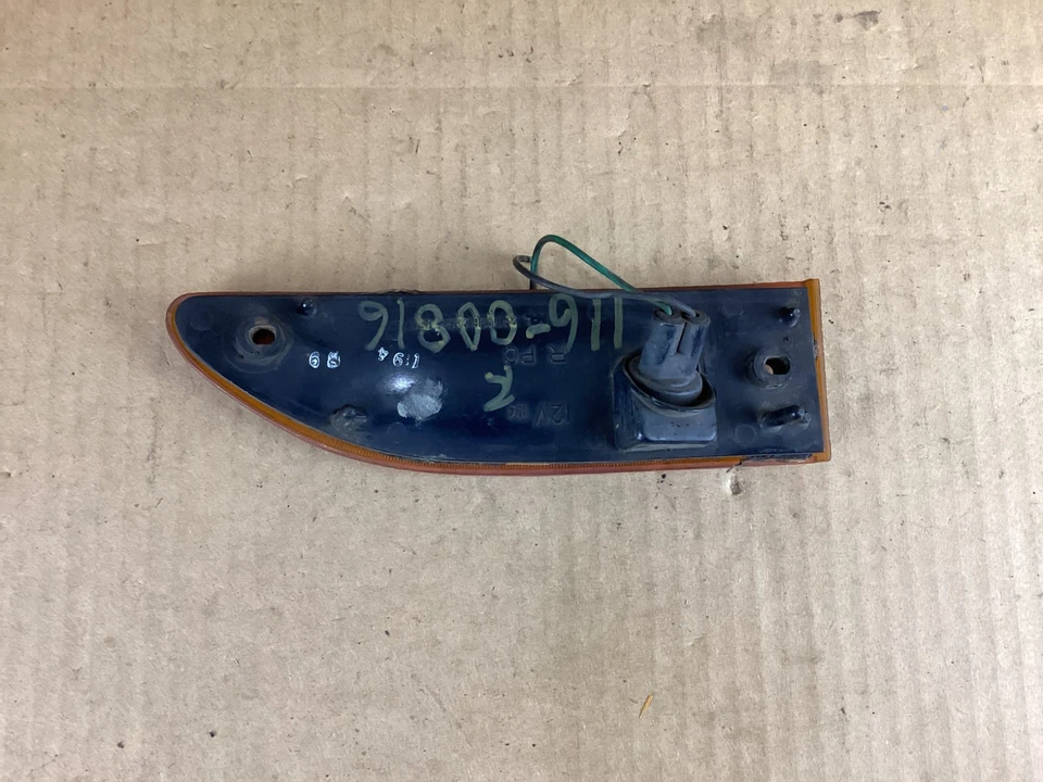 Luz de señalización del lado del pasajero delantero derecho Ford Probe 1989 2SM936246 Foto 4 de 4