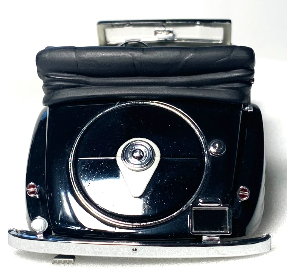 Franklin Mint 1939 Maybach Zepplin scale 1:24 Inventory # 4500 - Image 3 of 4