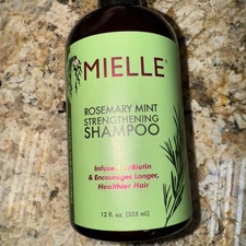 Mielle Organics Rosemary Mint Strengthening Shampoo Infused with Biotin Cleanse