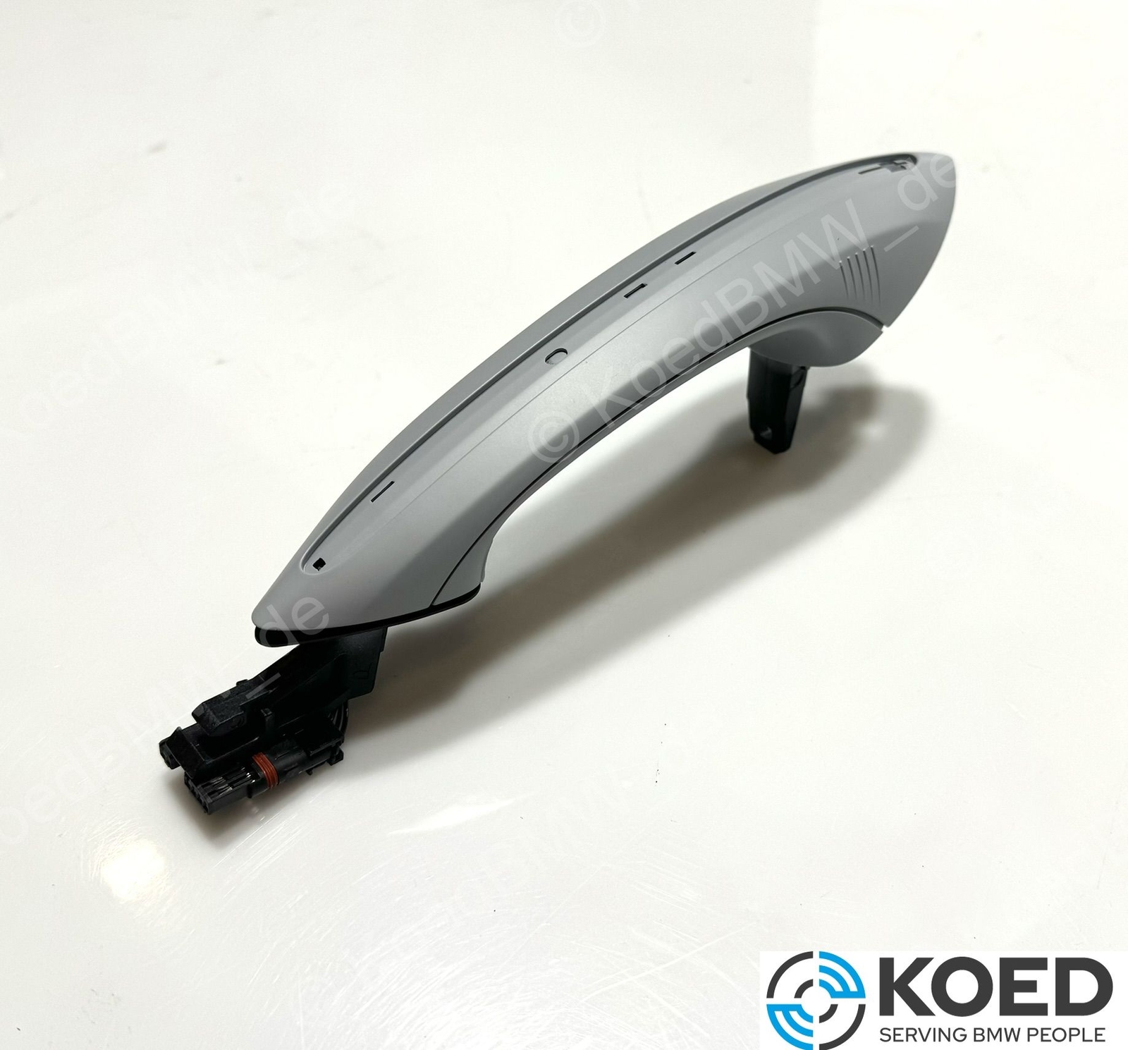 BMW Griffbügel grundiert rechts 51217249980 | eBay 