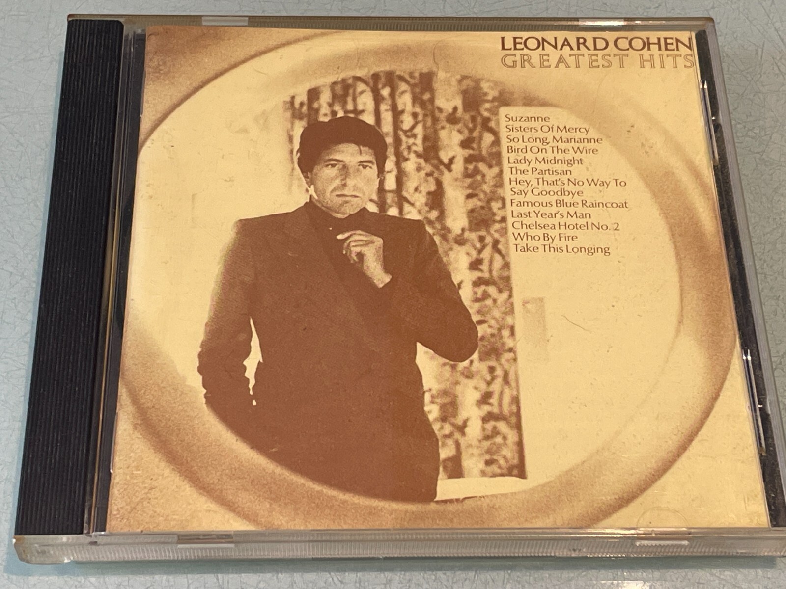 Leonard Cohen - Greatest Hits - 1975 Sony Music - 12 Greatest Hits