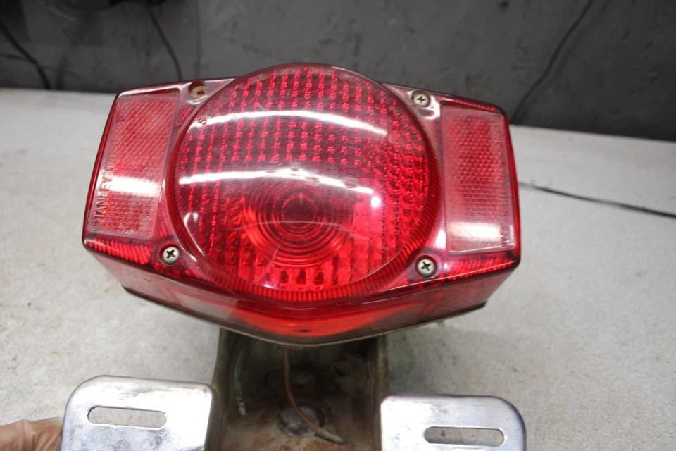 1978 Honda CB750K 750 Four REAR BACK TAIL LIGHT MOUNT BRACKET E7-1649.NP - Image 2 of 4