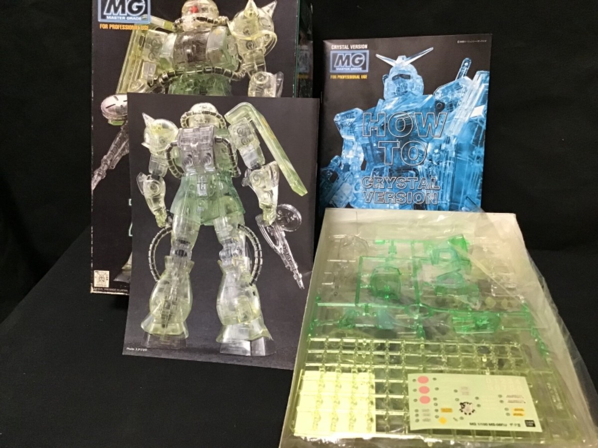 MG 1/100 MS-06F/J ZAKU-II Crystal Ver. Limited Edition MG 1/100 MS-06F/J ZAKU-II Crystal Ver. Limited Edition