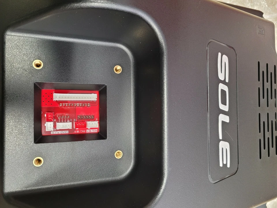 Consola/pantalla elíptica Sole Fitness E35 Foto 4 de 4