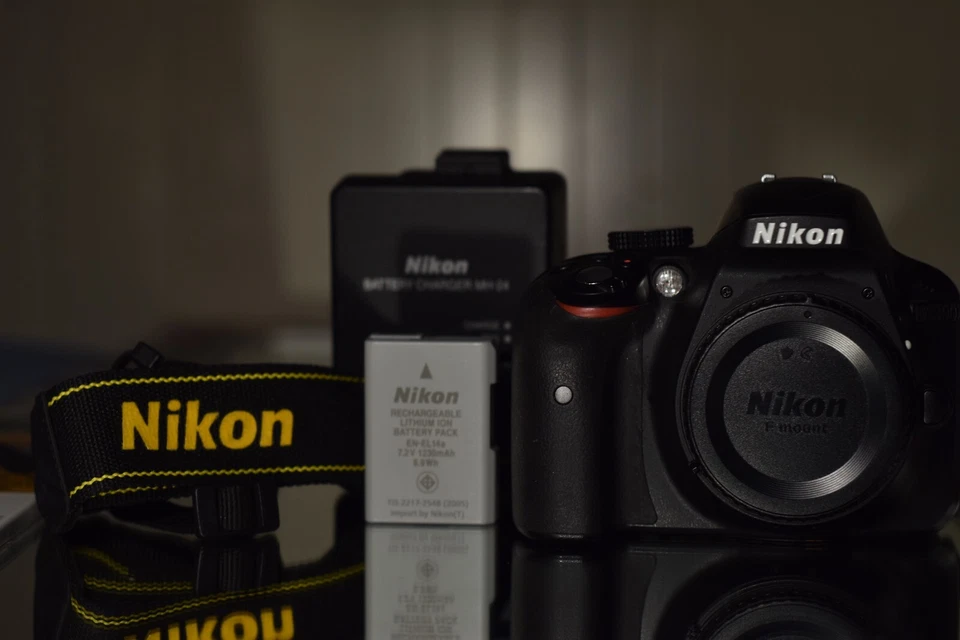 Nikon D3300, foto 1 di 5
