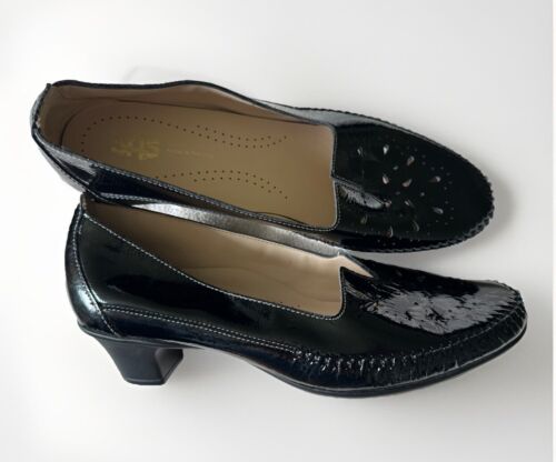 SAS Sonyo Patent Leather Slip On Shoes 9.5 MCut Out Kitten Heel Black NWOB - Picture 2 of 9