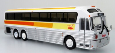 Iconic Replicas 1:87 1984 Eagle Model 10 Coach: Corporate
