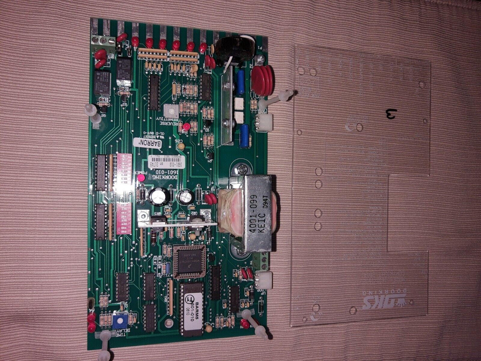 Picture 4 of 8