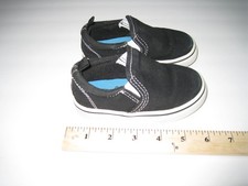 Wonder Nation Kids Canvas Shoes Slip On Toddler Size 6 Unisex Casual Sneakers