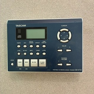 TASCAM Portable CD Music & Voice Trainer CD VT2