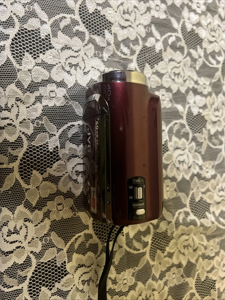 Jvc Micro EVERIO 60 gigabyte 14 to 75 hours one touch export 40 X dynamic zoom - Image 2 of 4