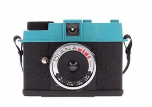 レア】Lomo Diana mini ホワイト．グリーン レザーケース付き レア
