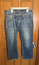 Vigoss Women’s Capri Jeans Size 1/2 Length 21 Mid Rise Dark Wash Capris