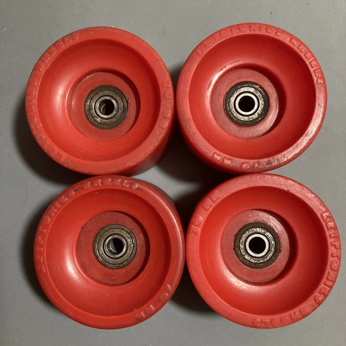 Roues de skateboard old school