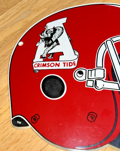 1987 ALABAMA CRIMSON TIDE w/ Old Logo - LUCITE HELMUT WALL PLAQUE by HALLEN - Picture 2 of 6