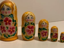 Russian Matryoshka Nesting Dolls Girl Mustard Yellow Floral Doll Set