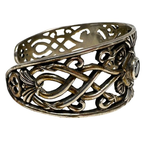 Orecchini Clip Bracciale Vintage Tono Argento Lavoro Aperto Filigrana Incorporato Strass - Foto 4 di 14