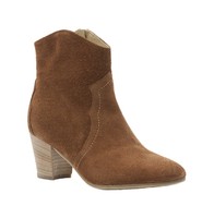 Ganzo Tan Suede Side Zippered Ankle Boot Size 38 on sale Ganzo Tan Suede Side Zippered Ankle Boot Size 38 on sale