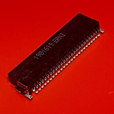 [1x] SMC TE Connectivity Header Right Angle Gold 1.1A 3Gbps 50-Pos 2-Row SMT