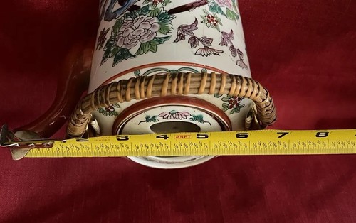 ANTIQUE/ VINTAGE CHINESE EXPORT PORCELAIN FAMILLE ROSE TEAPOT REPUBLIC PERIOD - Picture 9 of 10