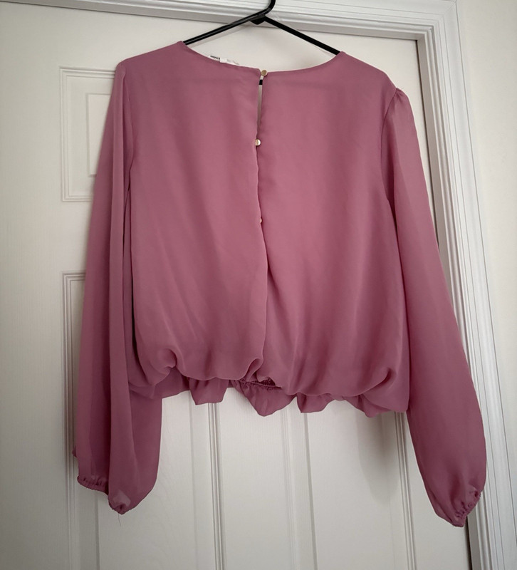 Women’s Pink Chiffon Ruffle Long Sleeve Blouse XL Round Neck Button Solid