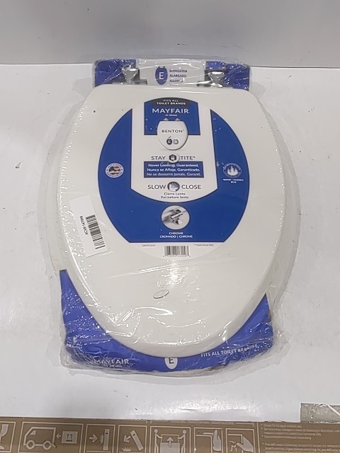 Mayfair 4000994 Slow Close Elongated White Molded Wood Toilet Seat