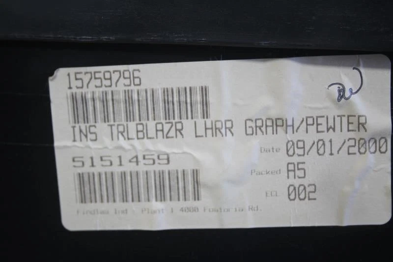 Chevrolet Blazer 1998 1999 2001 2002 puerta trasera izquierda panel moldura grafito 122 Foto 4 de 4