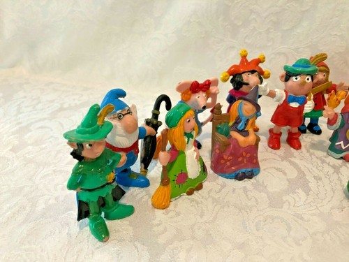 Juplay Vintage Story Book Tale Characters PVC Figurines Lot of 28 - Picture 10 of 11