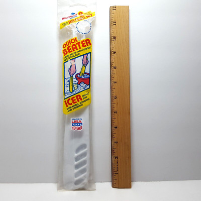 Vintage Merrymaid Plastics Quick Beater & Cake Icer 2 Piece Ktchen Utensil Set