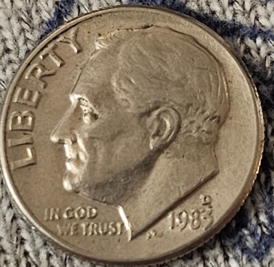 1983 Rare D.D Mint Mark Roosevelt Dime, Full Bands, Beautiful Coin