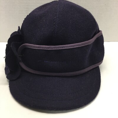 Stormy Kromer Women’s Winter Deep Purple Wool Hat Cap With Flower 6-1/2 