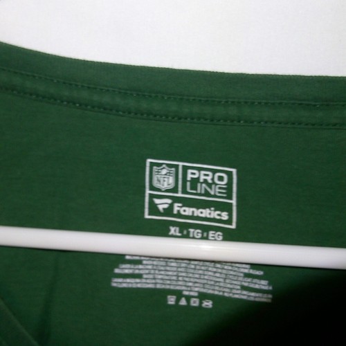 Fanatics Packers NFL T-Shirt V-Neck Short Sleeve Top Green Bay XL - Picture 3 of 3