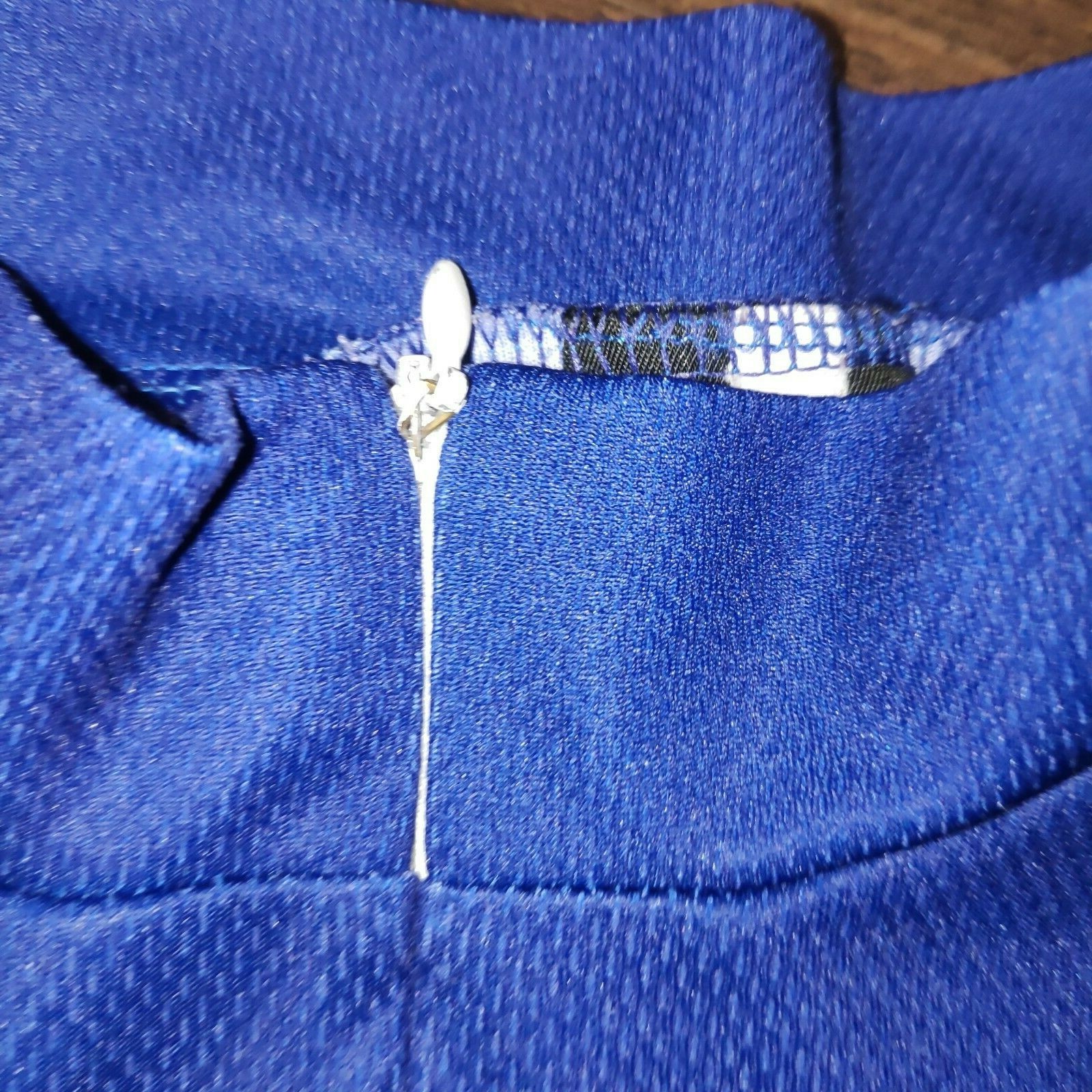 Picture 4 of 8