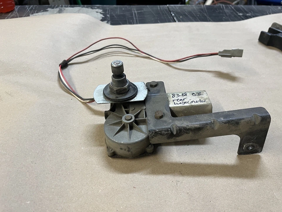 Ford Bronco II 1983-1988 puerta levadiza motor 83-88 Foto 2 de 3